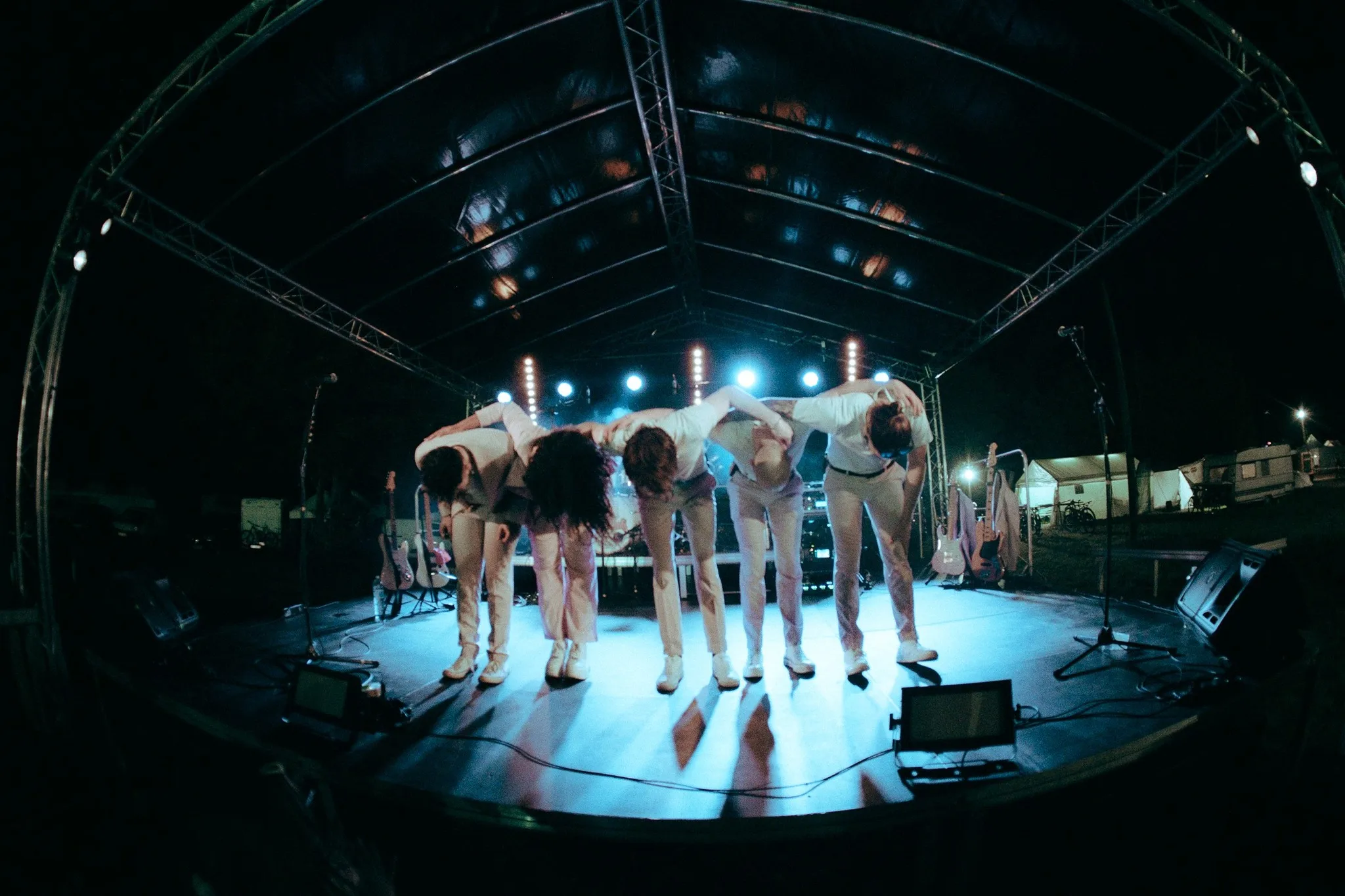 Rose Tickets en concert, Covers internationaux, funk, pop, rock